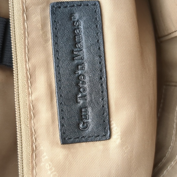 Gun toten Mama concealed carry leather bag - Picture 12 of 16